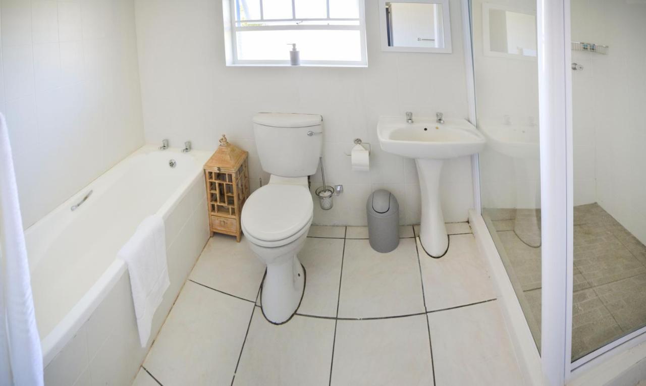 Adventure House - Colchester - 5Km From Elephant Park Экстерьер фото